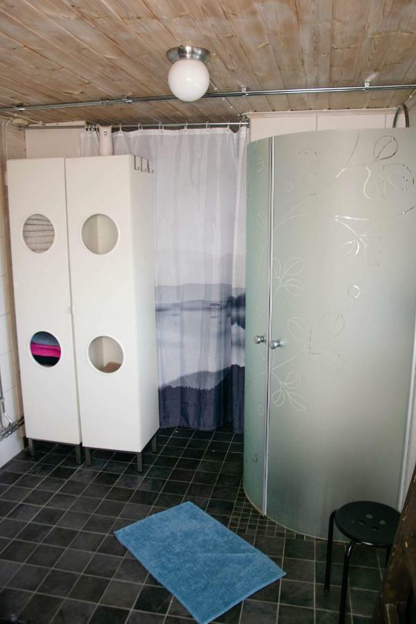 كيرونا Husky Lodge Hostel المظهر الخارجي الصورة